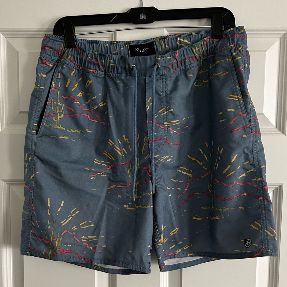Blue w/ print brixton, medium, shorts 6” inseam